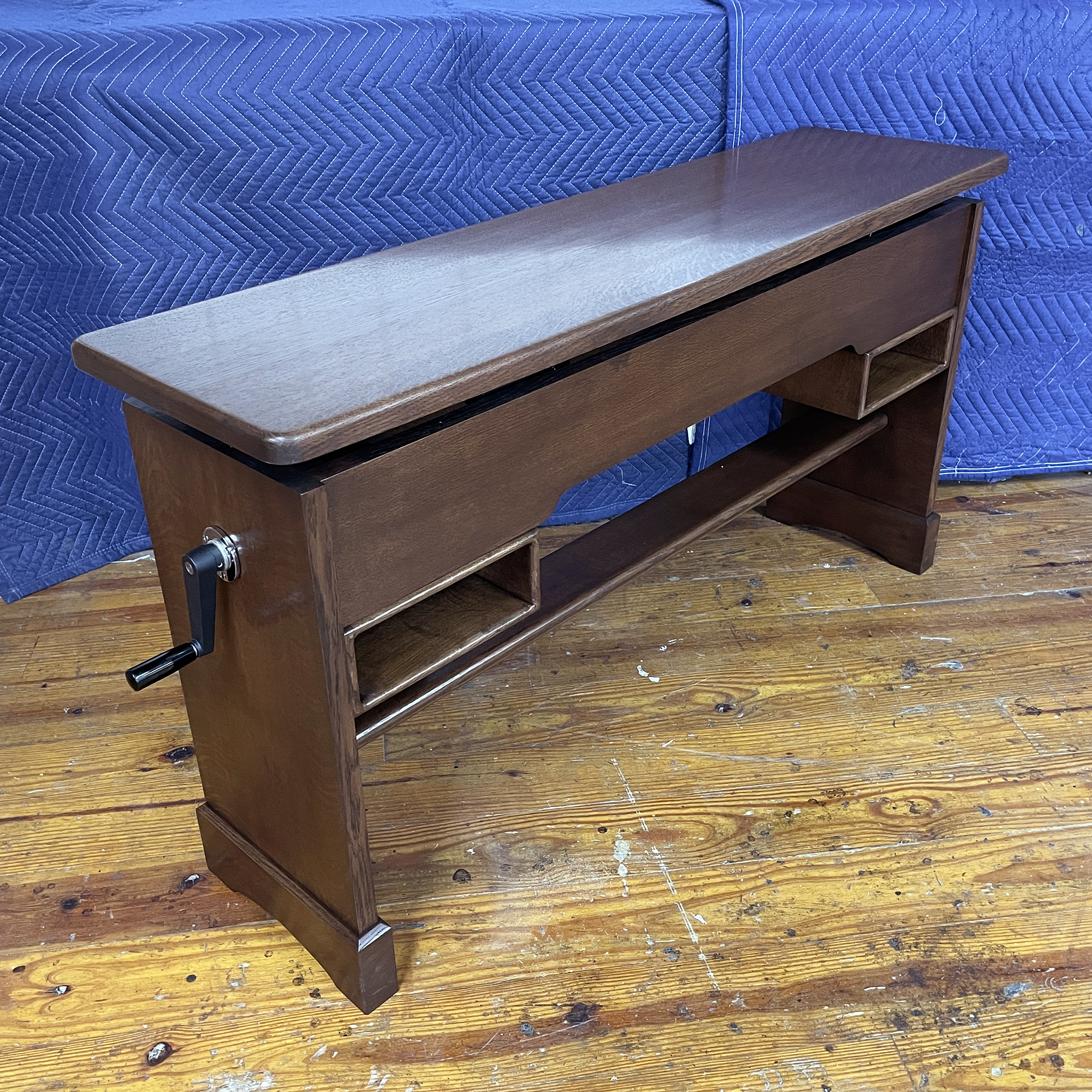 Standard Straight Legged Adjustable Organ Bench